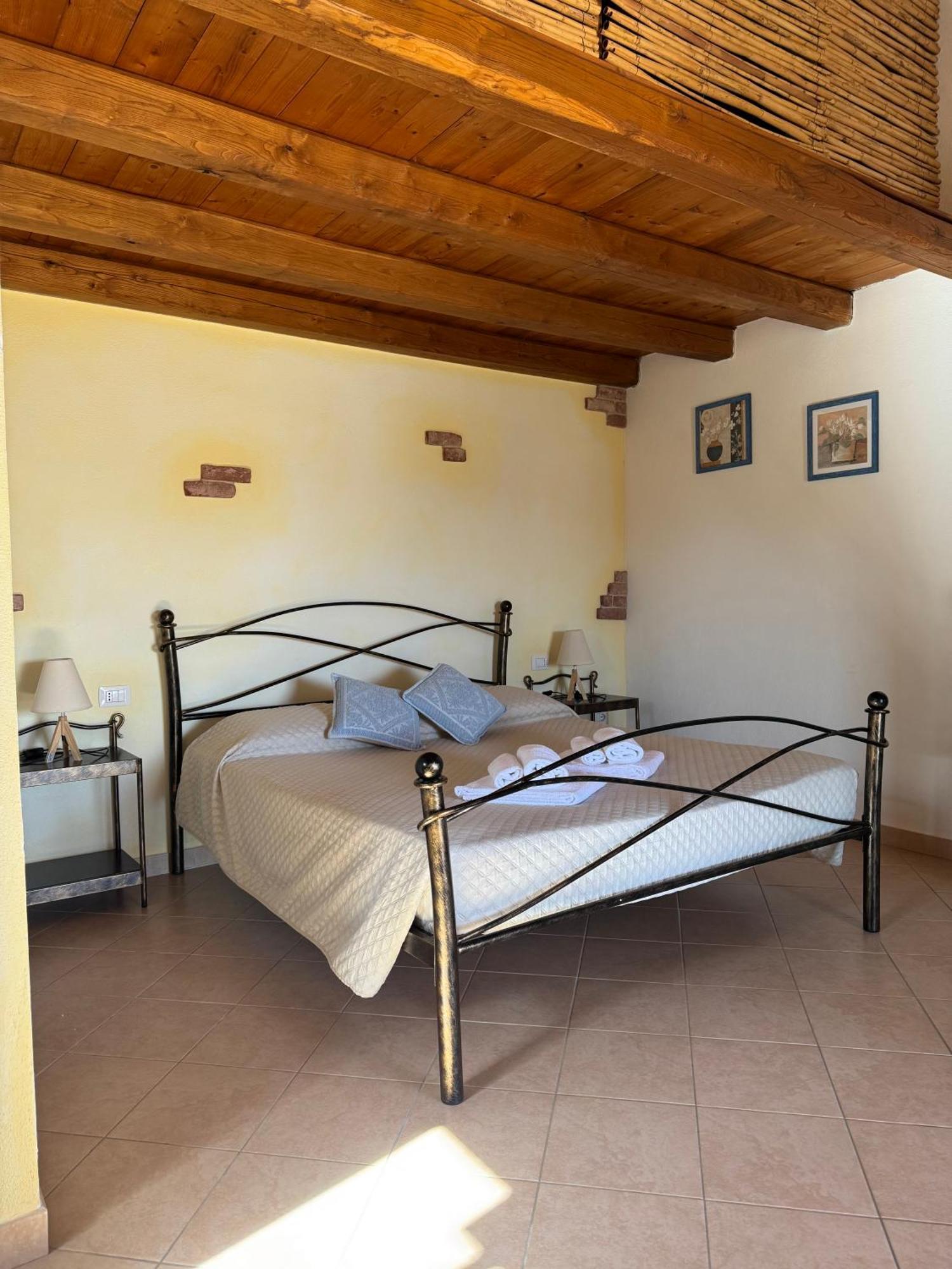 La Minditta San Teodoro  Exterior foto